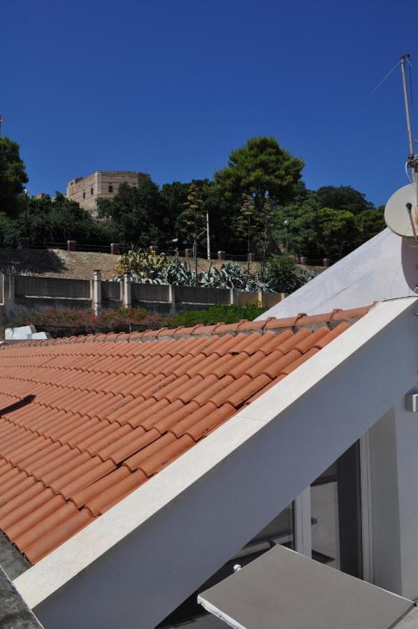 Casa Di Mario Appartamento In Centro Storico Con Due Camere Da Letto E Terrazze Cagliari Zewnętrze zdjęcie